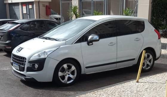 PEUGEOT 3008 1.6 ALLURE THP 16V GASOLINA 4P AUTOMÁTICO PEUGEOT 3008 1.6 ALLURE THP 16V GASOLINA 4P AUTOMÁTICO